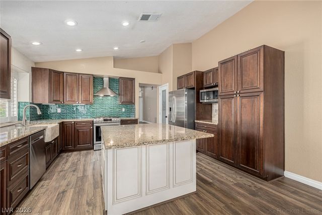 169 Kachina Drive, Henderson, NV 89074