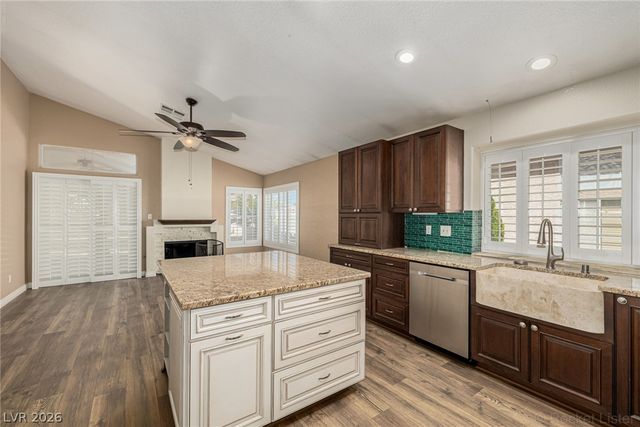 169 Kachina Drive, Henderson, NV 89074