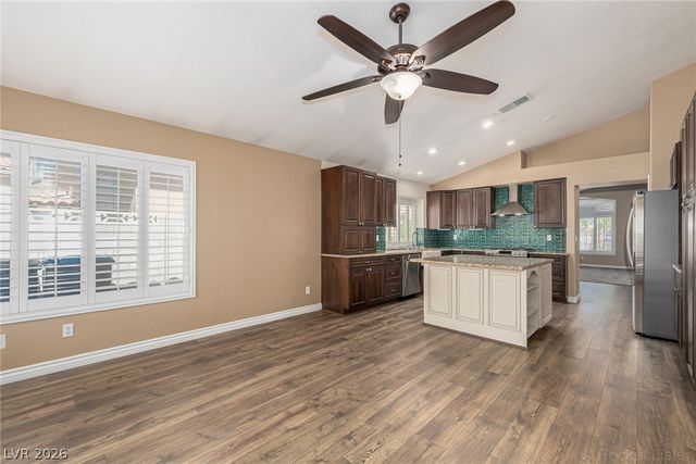 169 Kachina Drive, Henderson, NV 89074