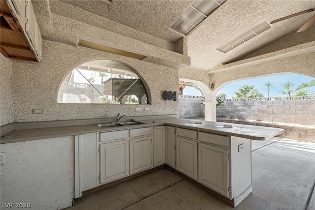169 Kachina Drive, Henderson, NV 89074