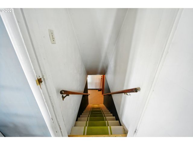 1003 COLLEGE St, Milton Freewater, OR 97862