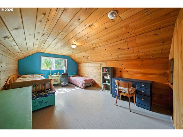 1003 COLLEGE St, Milton Freewater, OR 97862