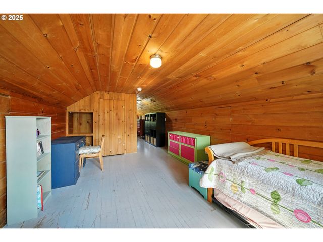 1003 COLLEGE St, Milton Freewater, OR 97862