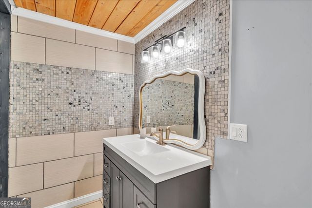 354 Pineview Road, Gray, GA 31032