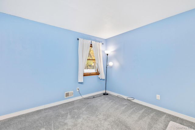 6 Talbot Lane, Selden, NY 11784