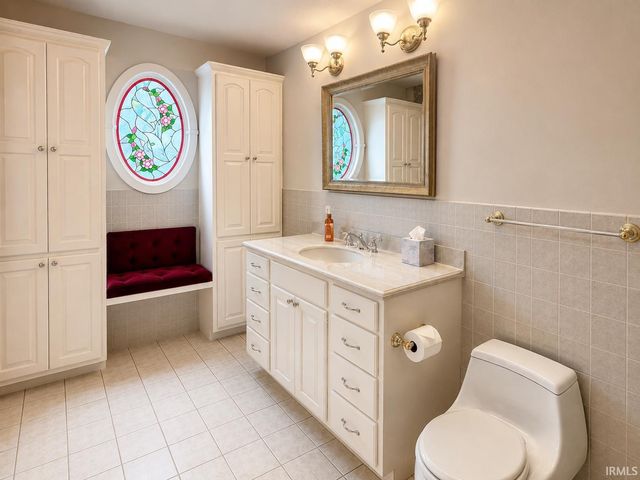 14415 Lawarence Lake Drive, Plymouth, IN 46563