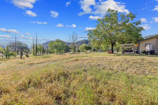 29478 Fallen Oak Road, Tollhouse, CA 93667