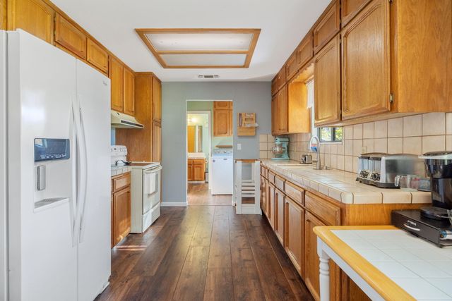29478 Fallen Oak Road, Tollhouse, CA 93667