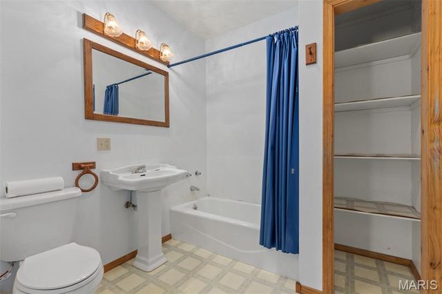 610 Rotary Street, Gillespie, IL 62033