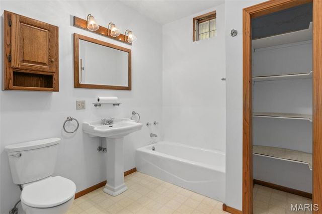 610 Rotary Street, Gillespie, IL 62033