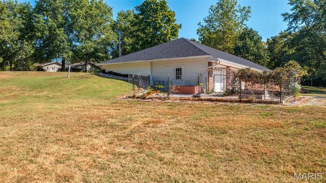 610 Rotary Street, Gillespie, IL 62033