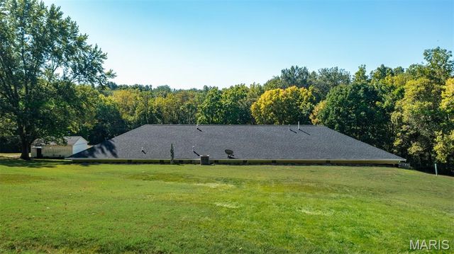 610 Rotary Street, Gillespie, IL 62033