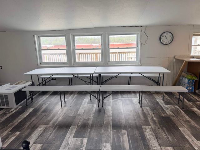 3213 Old River Road, Evansville, IN 47715