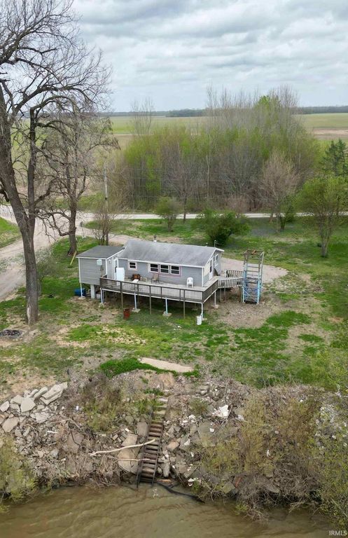 3213 Old River Road, Evansville, IN 47715