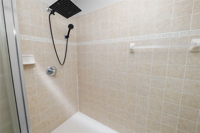 3901 SERENADE LANE 1, Lakeland, FL 33811