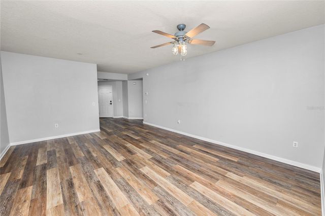 3901 SERENADE LANE 1, Lakeland, FL 33811