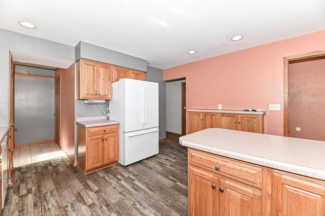 9061 S 83rd STREET, Franklin, WI 53132