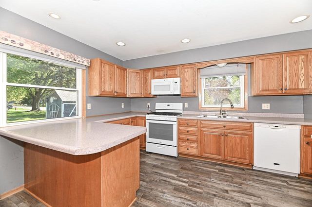 9061 S 83rd STREET, Franklin, WI 53132