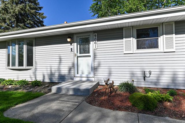 9061 S 83rd STREET, Franklin, WI 53132