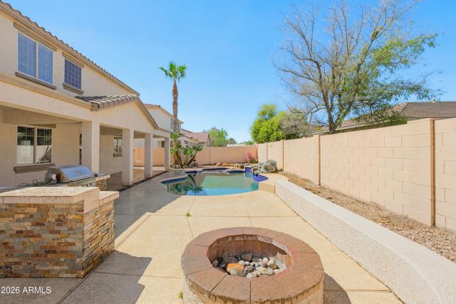 17328 W BAJADA Road, Surprise, AZ 85387