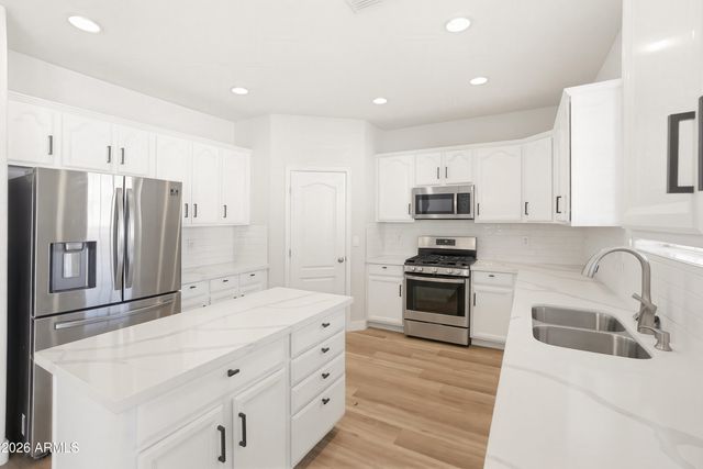 17328 W BAJADA Road, Surprise, AZ 85387