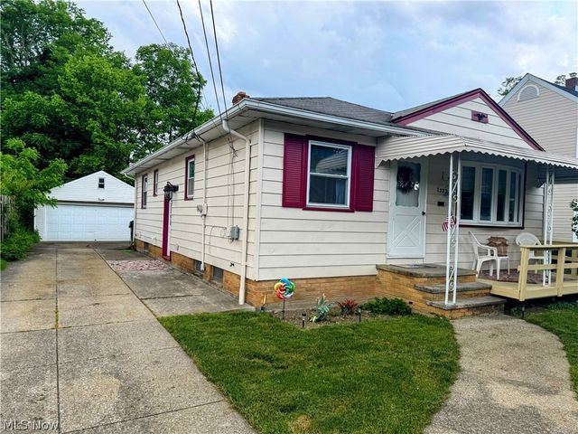 1322 Caryl Drive, Bedford, OH 44146