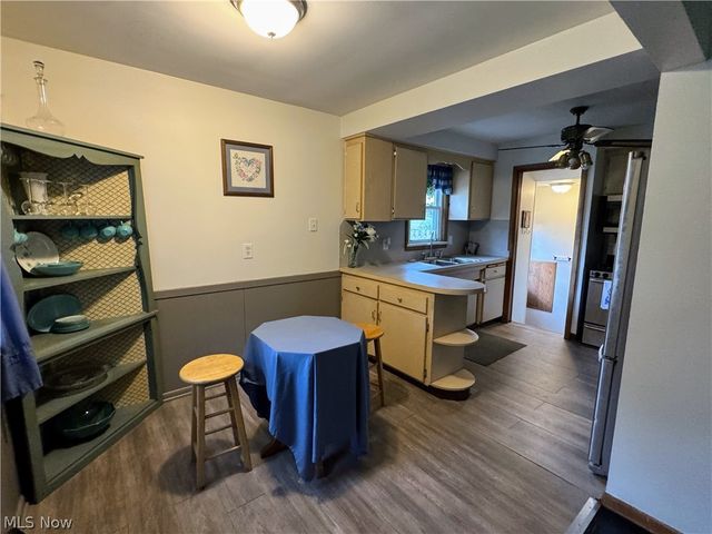 1322 Caryl Drive, Bedford, OH 44146