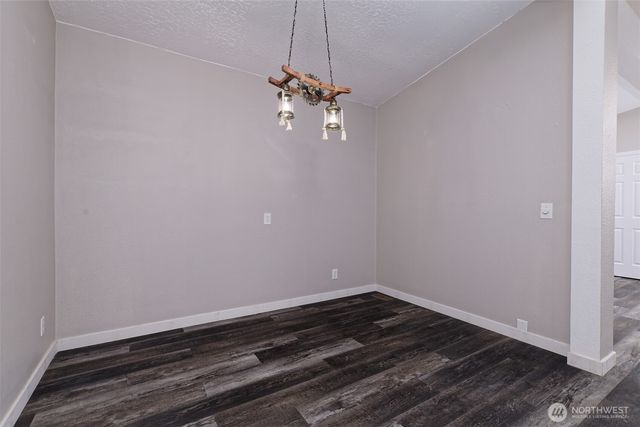 4080 W Shelton Matlock Road, Shelton, WA 98584