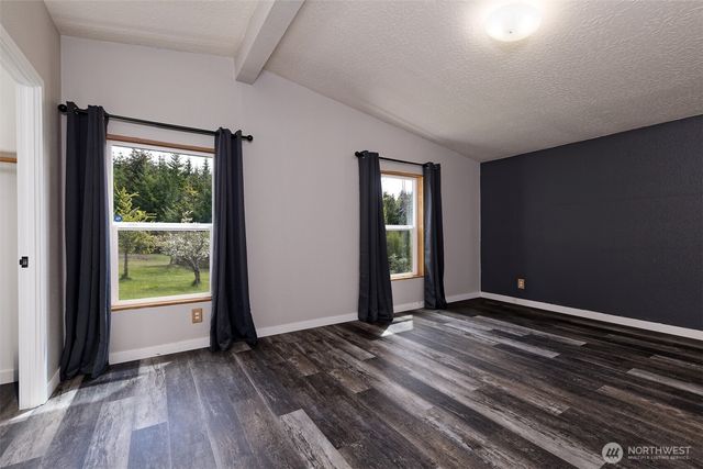 4080 W Shelton Matlock Road, Shelton, WA 98584