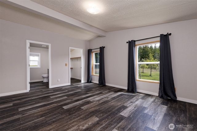4080 W Shelton Matlock Road, Shelton, WA 98584