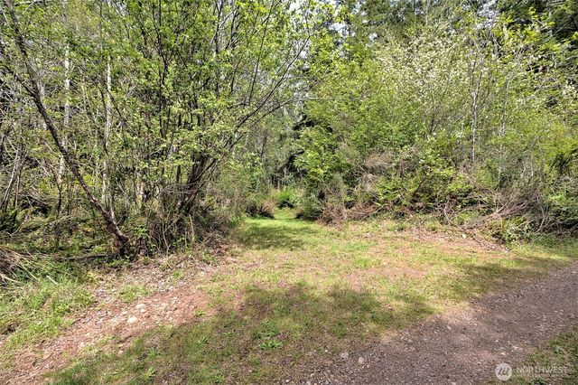 4080 W Shelton Matlock Road, Shelton, WA 98584