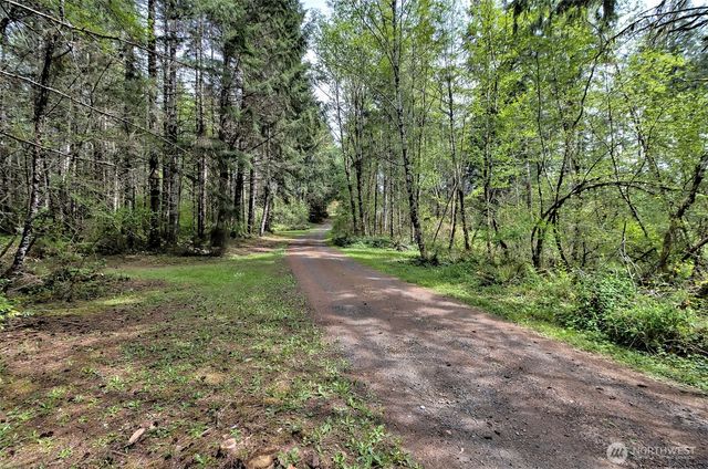 4080 W Shelton Matlock Road, Shelton, WA 98584