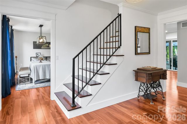 507 Fenwick Court, Hendersonville, NC 28739