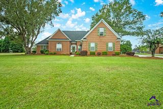 118 Sycamore Road, Kathleen, GA 31047
