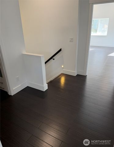 7500 NE Harborview Drive, Poulsbo, WA 98370