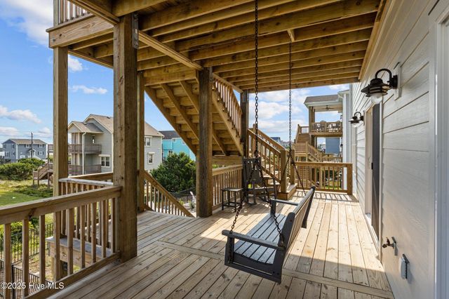 1903 Emerald Drive, Emerald Isle, NC 28594