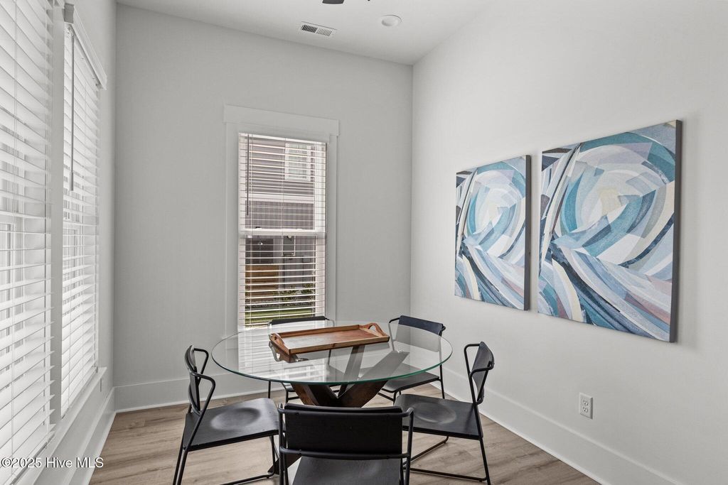 Image 36 of property listing at 1903 Emerald Drive, Emerald Isle, NC 28594