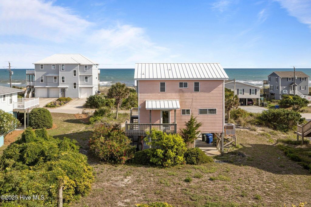 Image 63 of property listing at 1903 Emerald Drive, Emerald Isle, NC 28594