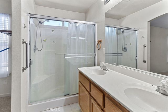 2887 Evergreen Court, Livingston, CA 95334