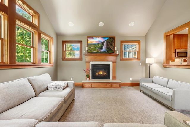 12613 Massachusetts Street, Crown Point, IN 46307