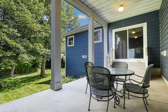12613 Massachusetts Street, Crown Point, IN 46307