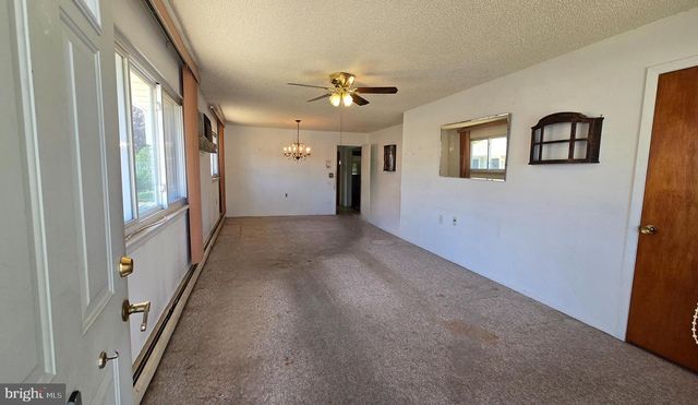 1873 HOVSONS BLVD, Toms River, NJ 08753