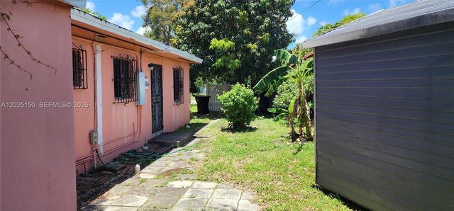 901 NE 160th Ter, North Miami Beach, FL 33162