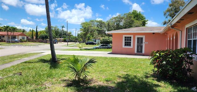 901 NE 160th Ter, North Miami Beach, FL 33162