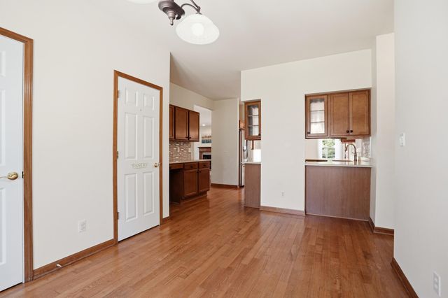 597 O'hagan Drive, Crown Point, IN 46307