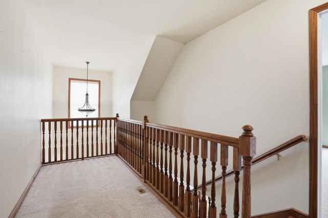 597 O'hagan Drive, Crown Point, IN 46307