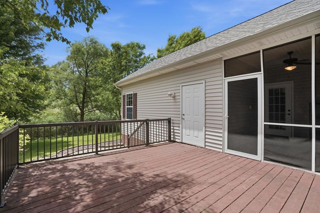 597 O'hagan Drive, Crown Point, IN 46307