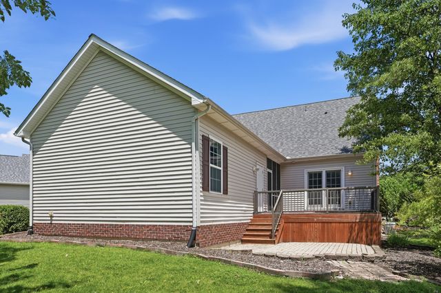 597 O'hagan Drive, Crown Point, IN 46307
