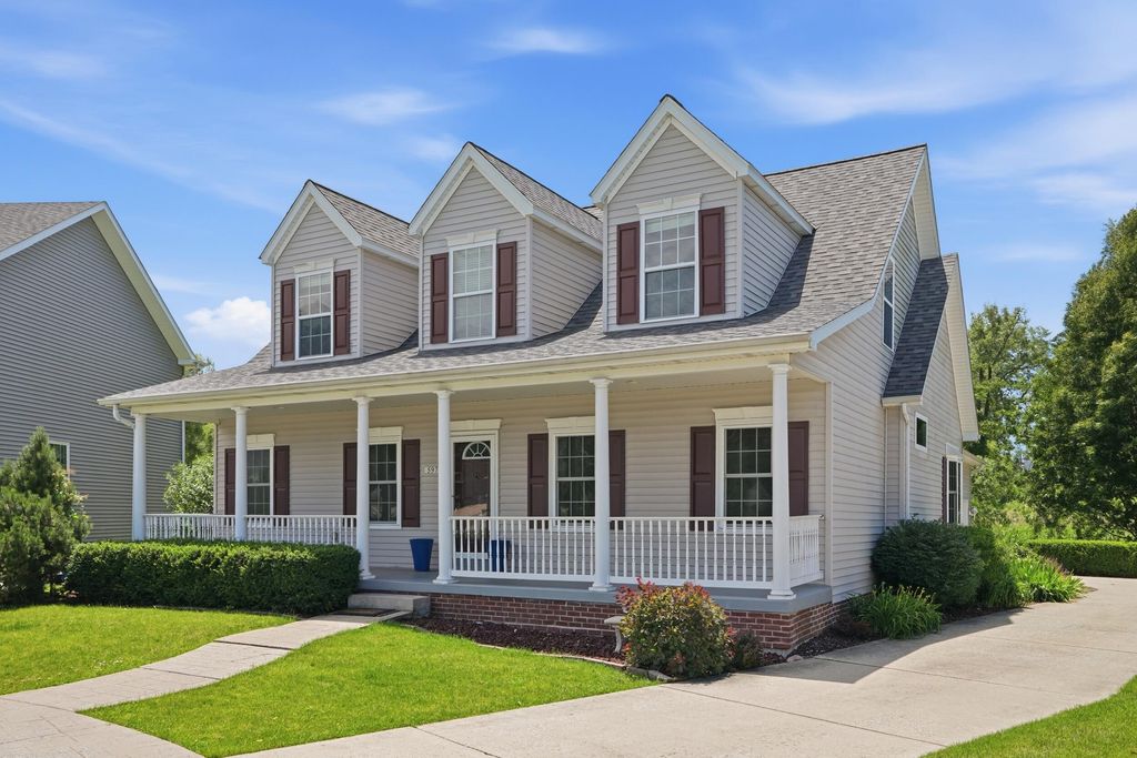 597 O'hagan Drive, Crown Point, IN 46307