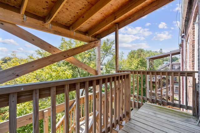 25 Whittier Street, Bridgeport, CT 06605